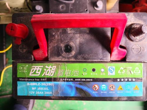 测试汽车电瓶多少伏 测试汽车电瓶多少伏